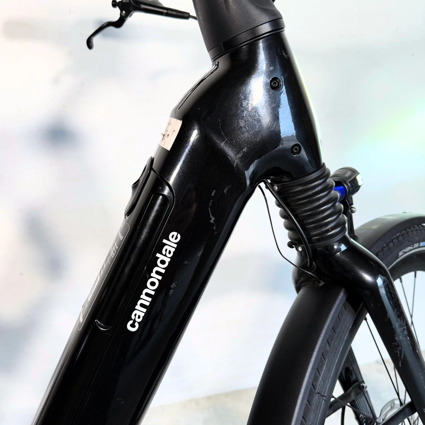 Bicicleta Cannondale Mavaro Neo 5+ Ocasión - Image 7
